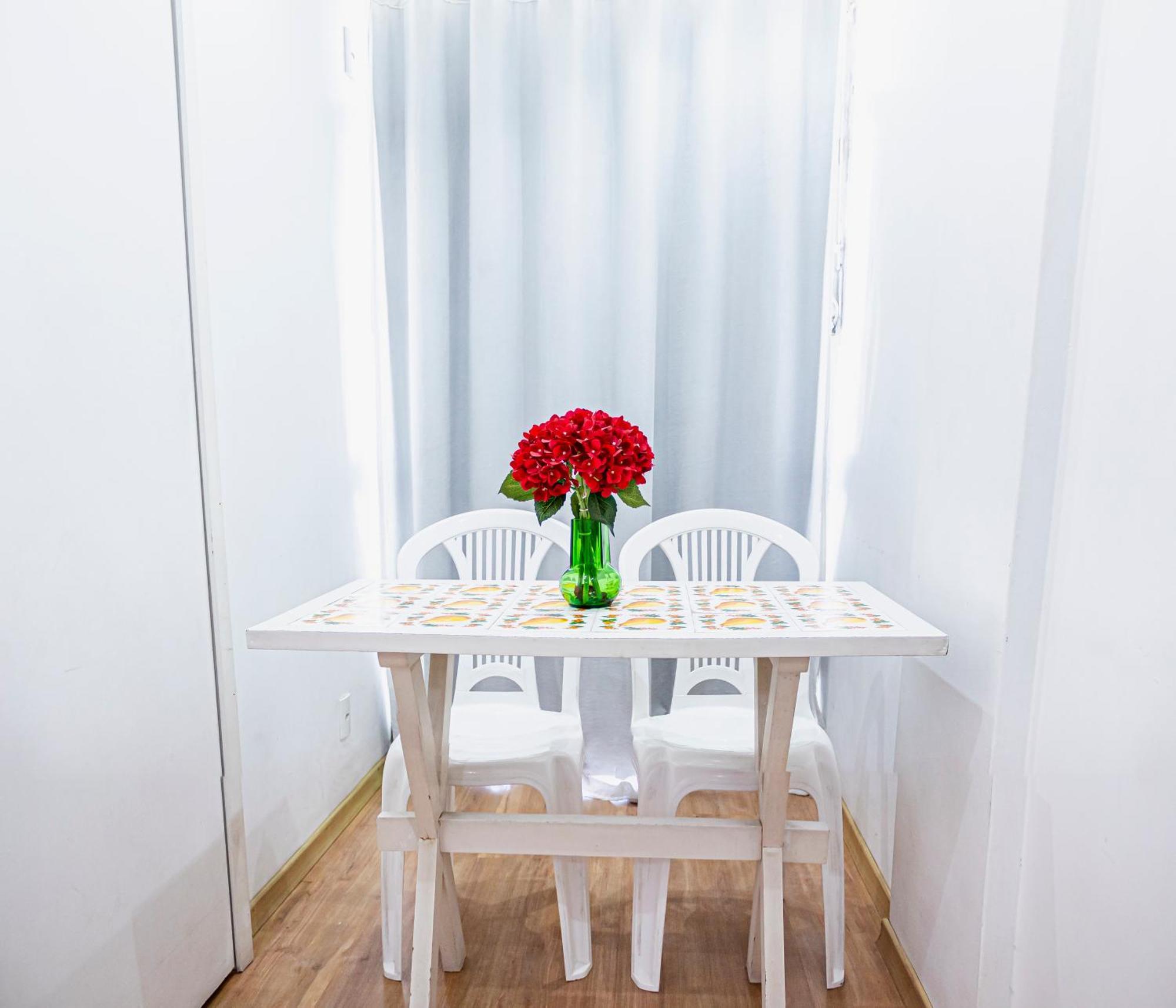 Apartamento Completo Na Praia De Copacabana 02 Quartos Com Vista Lateral Mar Em Andar Alto, Ar, Wifi , Netflix, Pauloangerami Rmvc18 Rio de Janeiro Kültér fotó