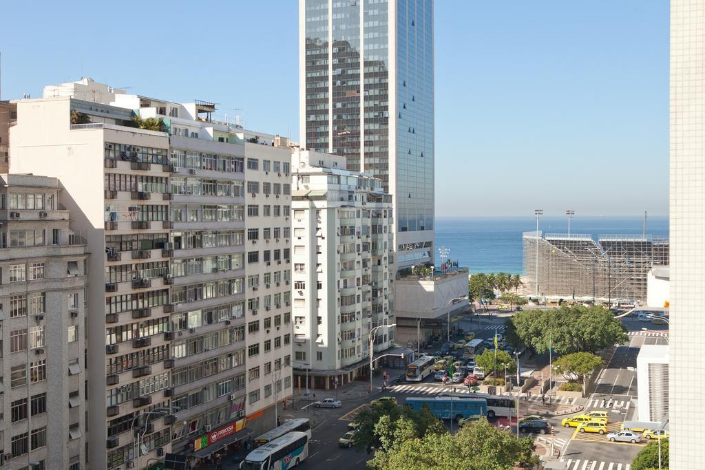 Apartamento Completo Na Praia De Copacabana 02 Quartos Com Vista Lateral Mar Em Andar Alto, Ar, Wifi , Netflix, Pauloangerami Rmvc18 Rio de Janeiro Kültér fotó